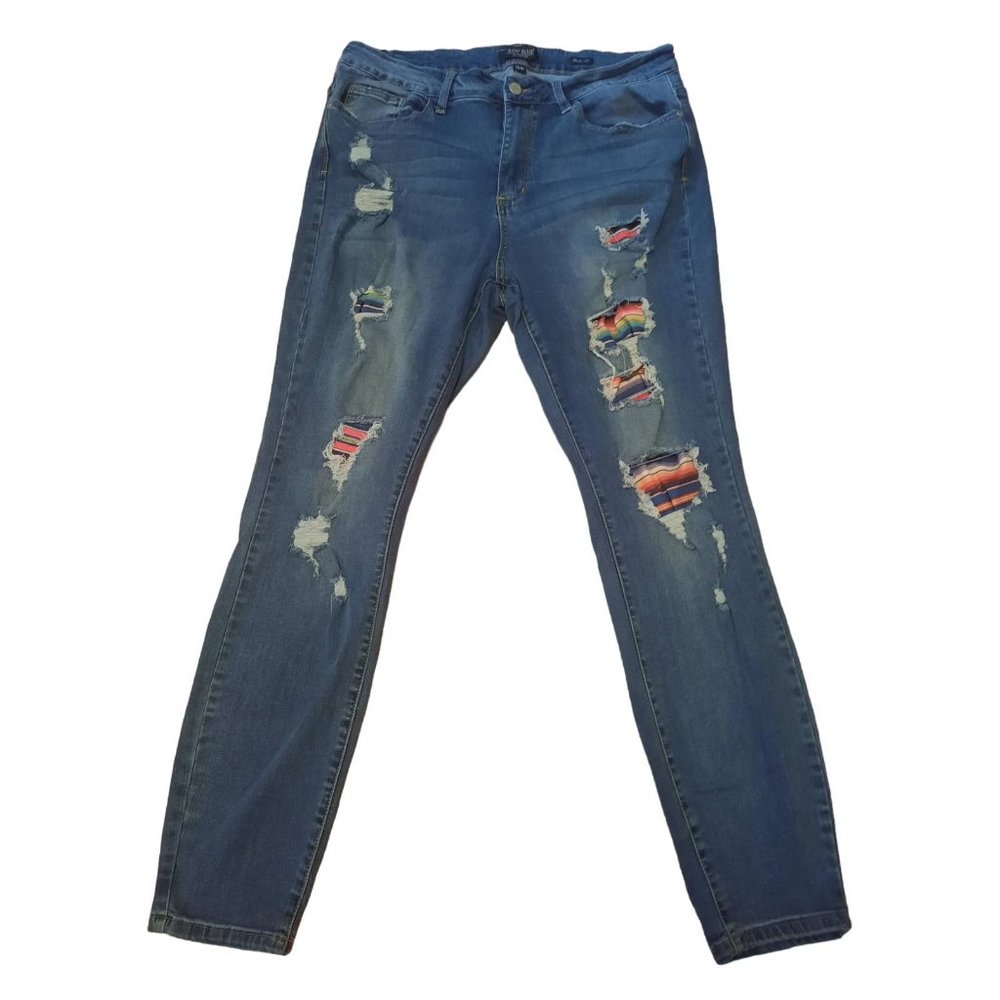 Judy Blue Size 16W Skinny Fit Jeans Distressed with Patches (SKU W106)